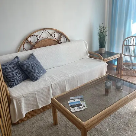 Sunny, Seaside With Pool شقة L' Escala